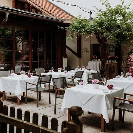 فندق Romantik Elixhauser Wirt Elixhausen