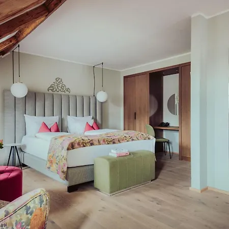 Otel Romantik Elixhauser Wirt