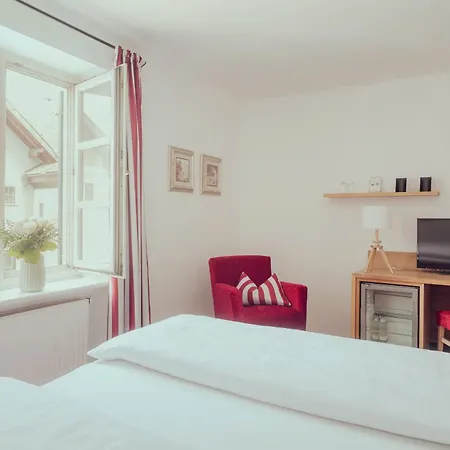 Romantik Elixhauser Wirt Ξενοδοχείο Elixhausen